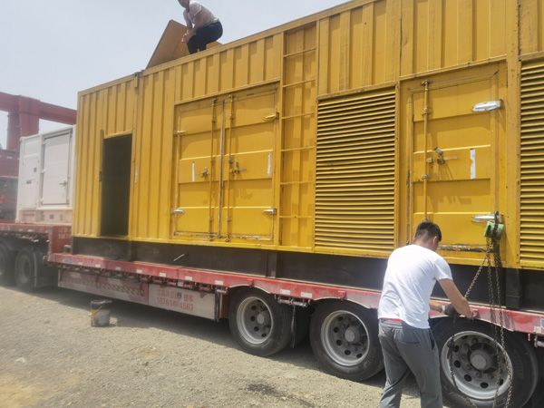 海棠发电机出租100KW发电机需要什么规格的电缆线？
