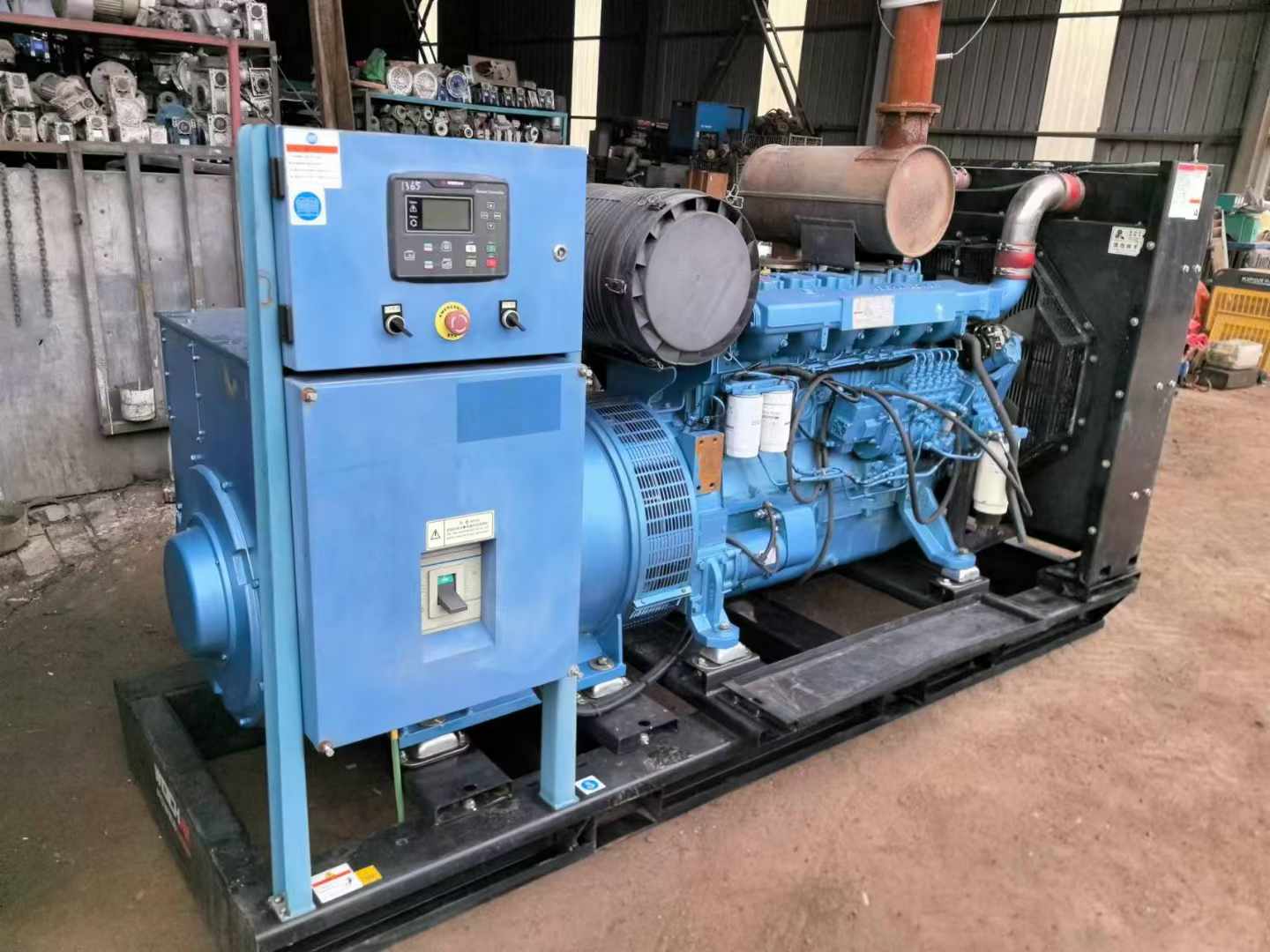 海棠500kW 柴油发电机组可带动设备功率的计算公式是什么？