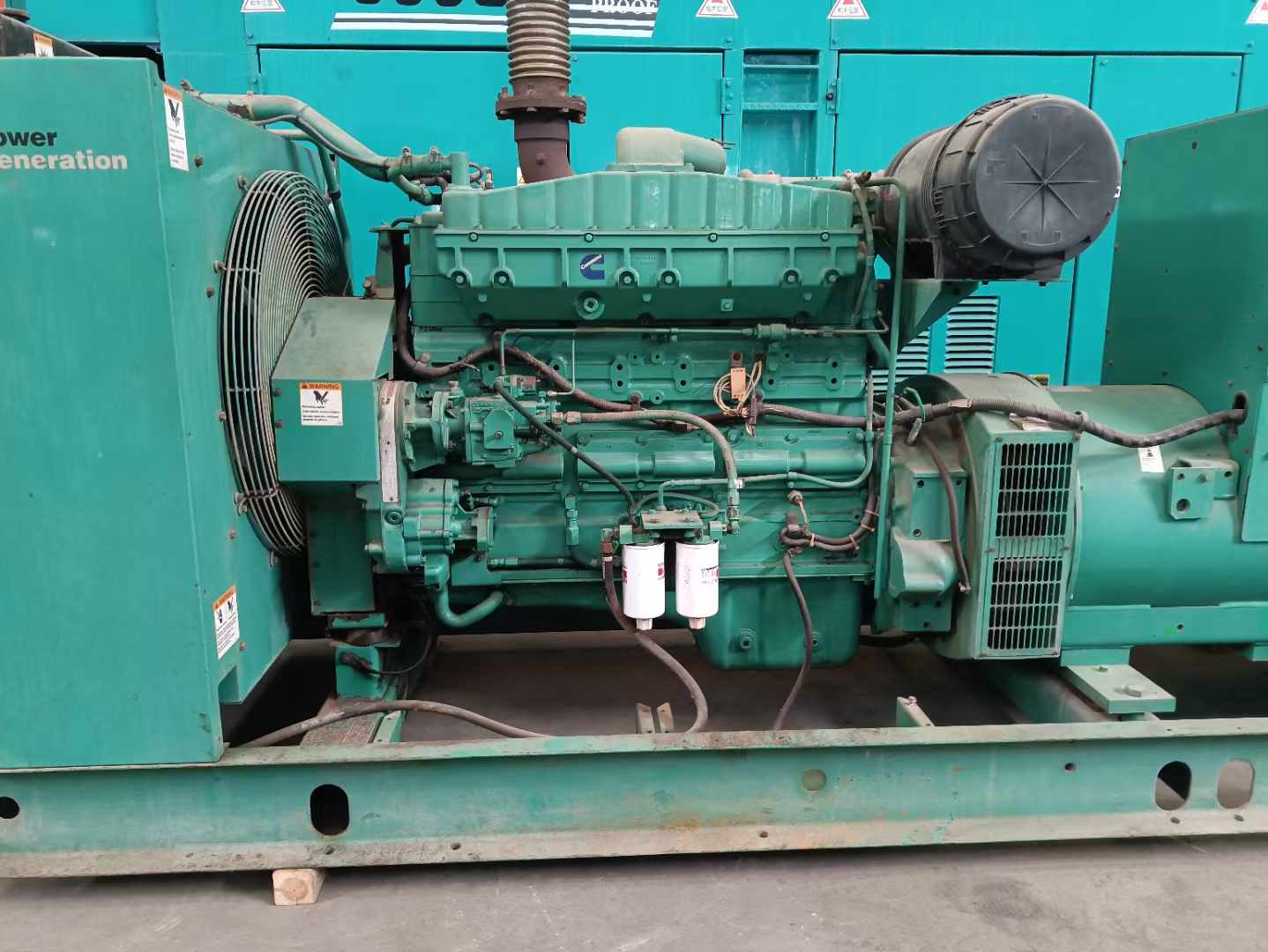 海棠过载会对 600kW 柴油发电机组造成哪些损害？